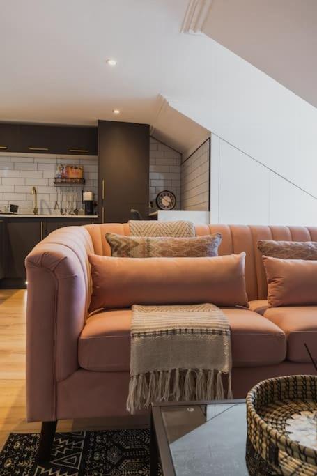 The West End Loft - 5* Retreat - Private Parking! Lejlighed Glasgow Eksteriør billede