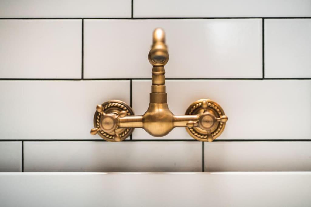 The West End Loft - 5* Retreat - Private Parking! Lejlighed Glasgow Eksteriør billede