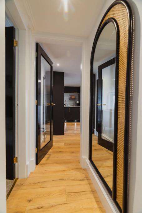 The West End Loft - 5* Retreat - Private Parking! Lejlighed Glasgow Eksteriør billede